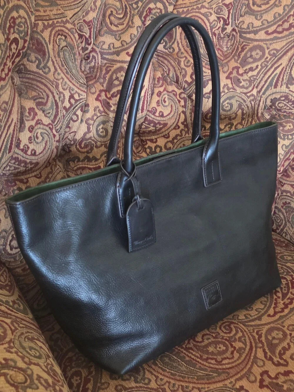 Dooney & Bourke Black Florentine Leather Medium Russell Tote Bag EUC